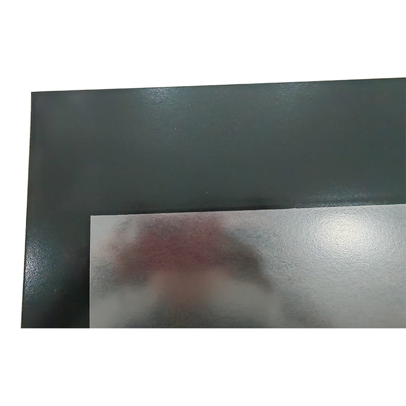 Tấm lưỡng cực than chì linh hoạt được gia cố bằng sợi carbon với các cạnh hàn